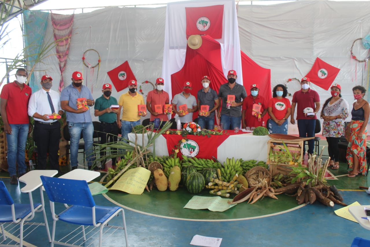 No momento você está vendo Em 33º Encontro Regional militantes planejam o futuro do MST no Extremo Sul da Bahia