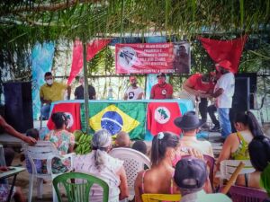 Leia mais sobre o artigo Famílias do Assentamento Goiânia em Itamaraju/BA, comemoram seus 23 anos de Luta e Resistência
