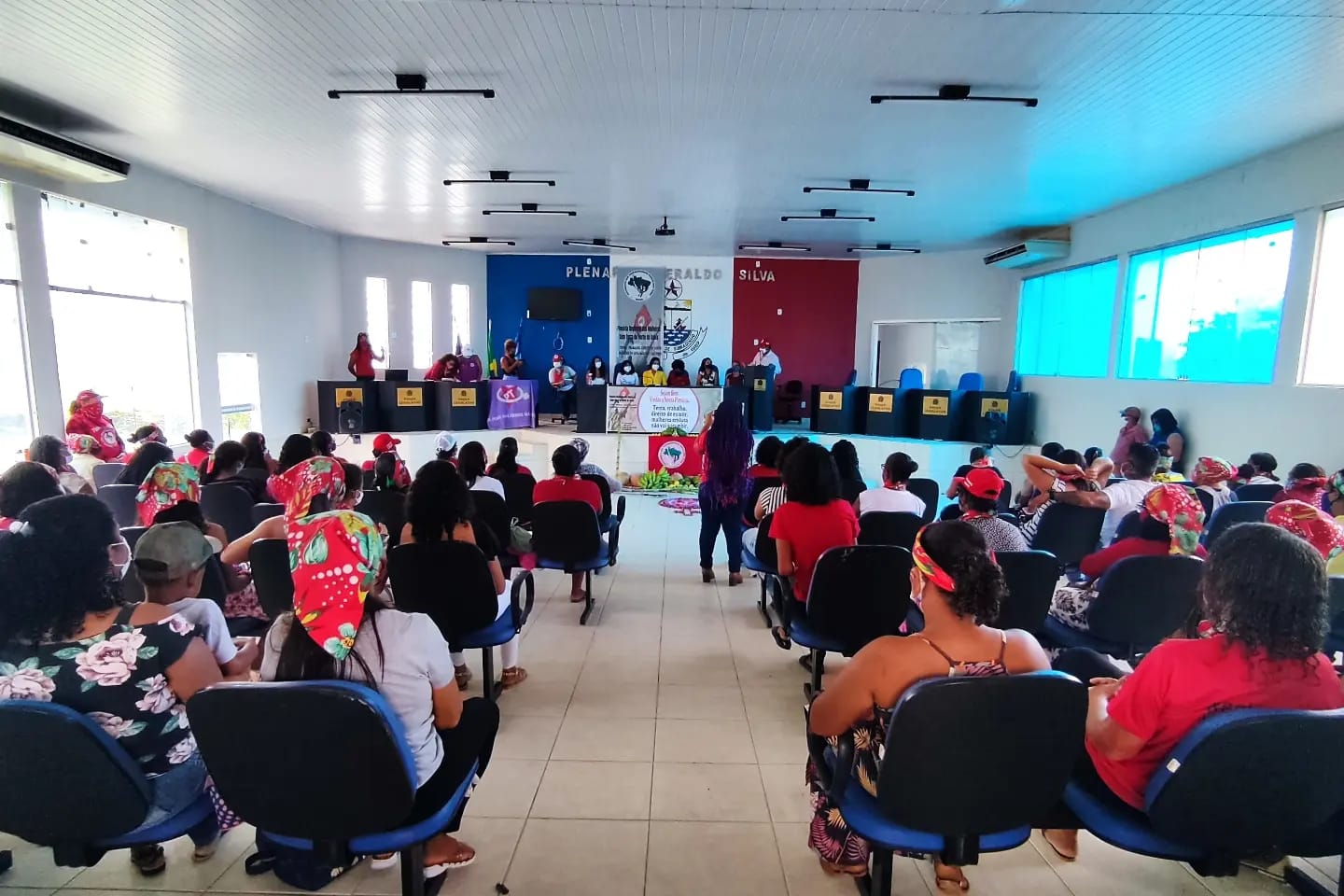 Plenária Regional das Mulheres Sem Terra na regional Norte do MST na Bahia