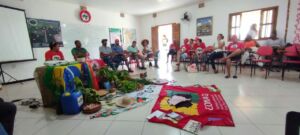 Leia mais sobre o artigo Movimento Sem Terra participa de encontro contra os Desertos Verdes