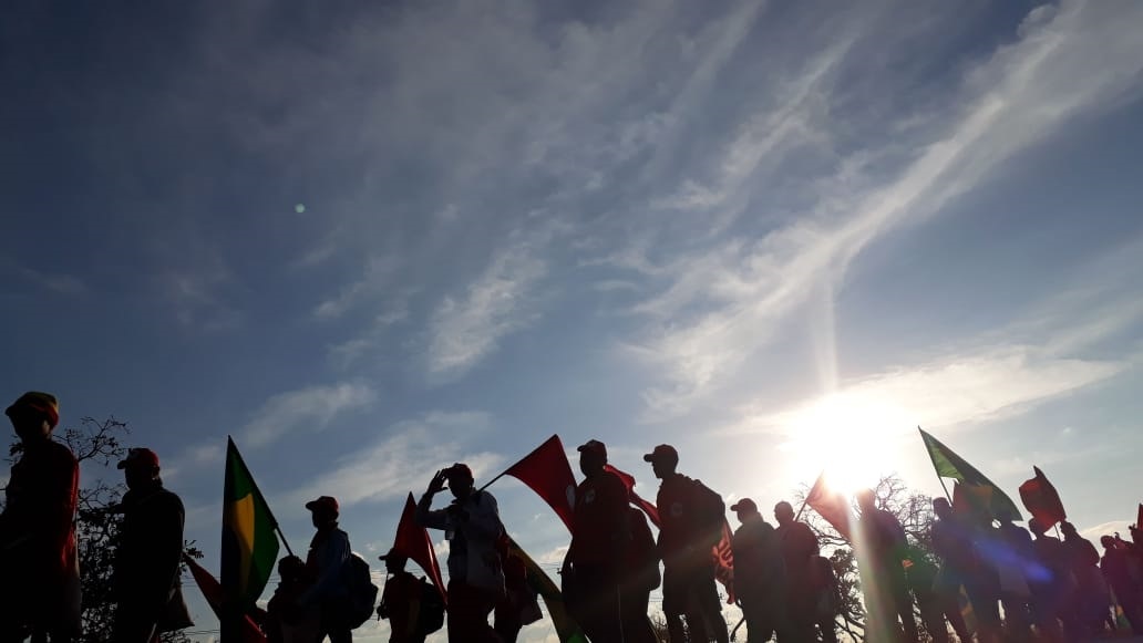 No momento você está vendo O MST realiza a Marcha Estadual pela Reforma Agrária na Bahia