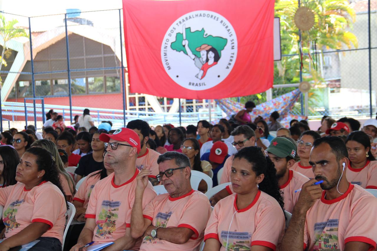 No momento, você está visualizando Encontro com educadores do MST na Bahia debate Educação do Campo, Reforma Agrária Popular e Agroecologia